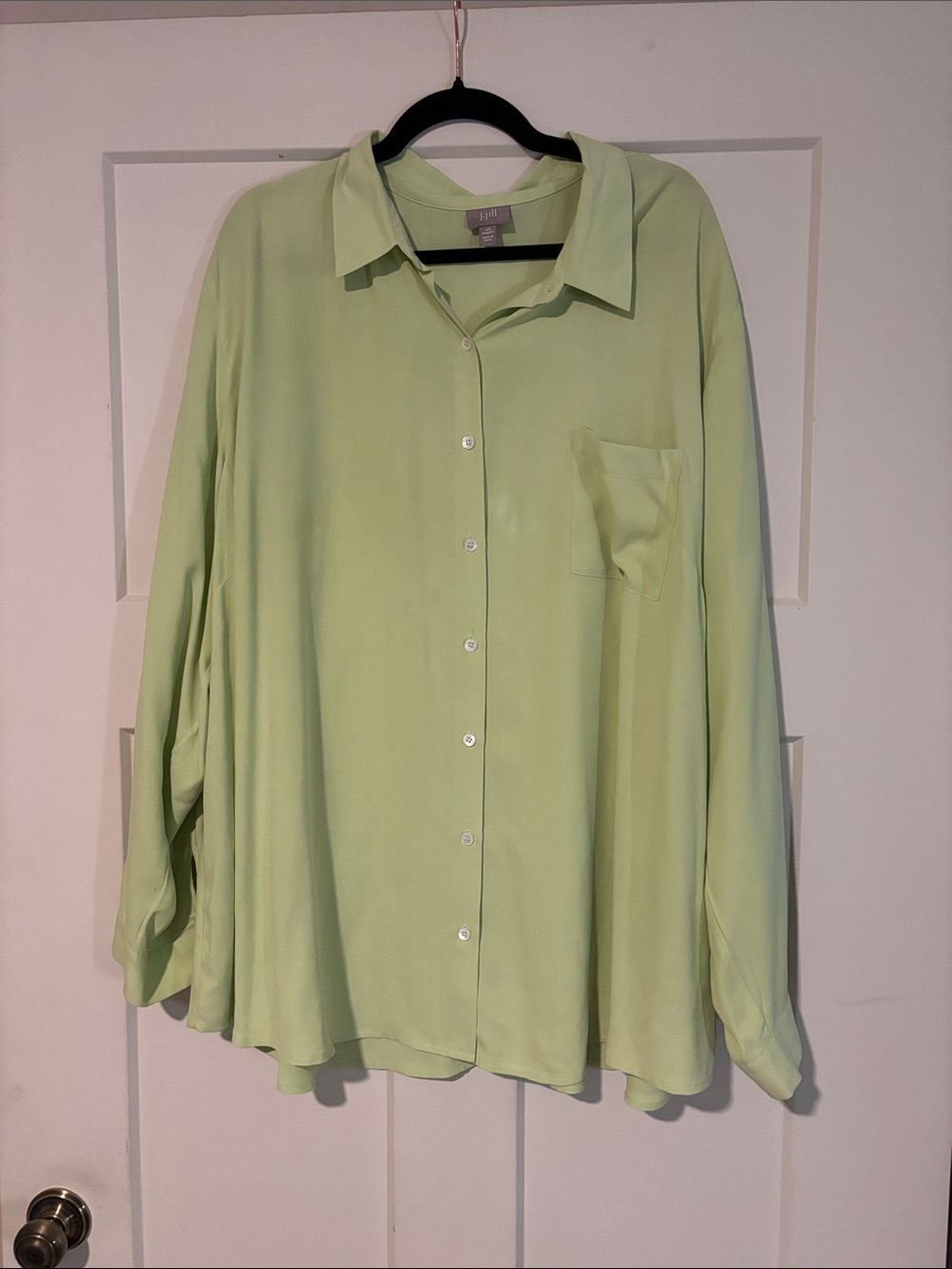 100%Silk J.Jill Green Women’s Button-Up Blouse
